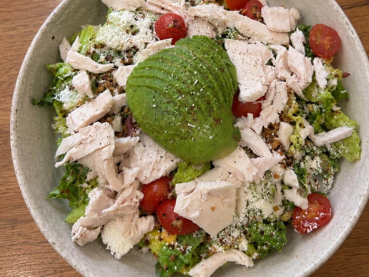 Chicken, avocado and quinoa salad